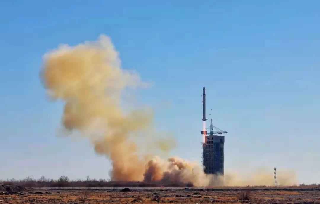 中欧平台-中欧(中国)一站式服务平台“多星分离超级电容电源系统”再次成功发射多颗小卫星！